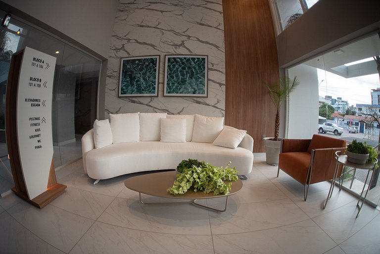 510B - Branco Haus Apto Luxo 2 suites e Banheira