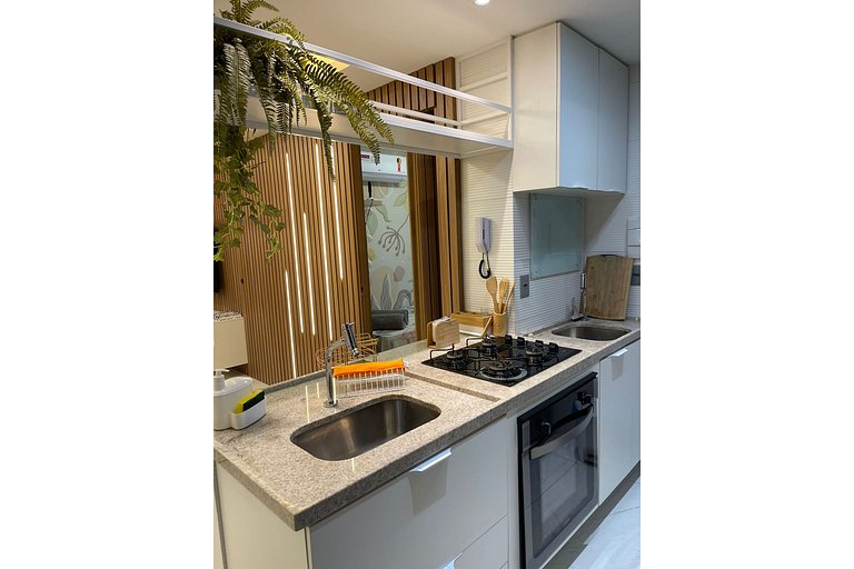 Apto 304A, LUXO 2 suítes, Pé na Areia Branco Haus