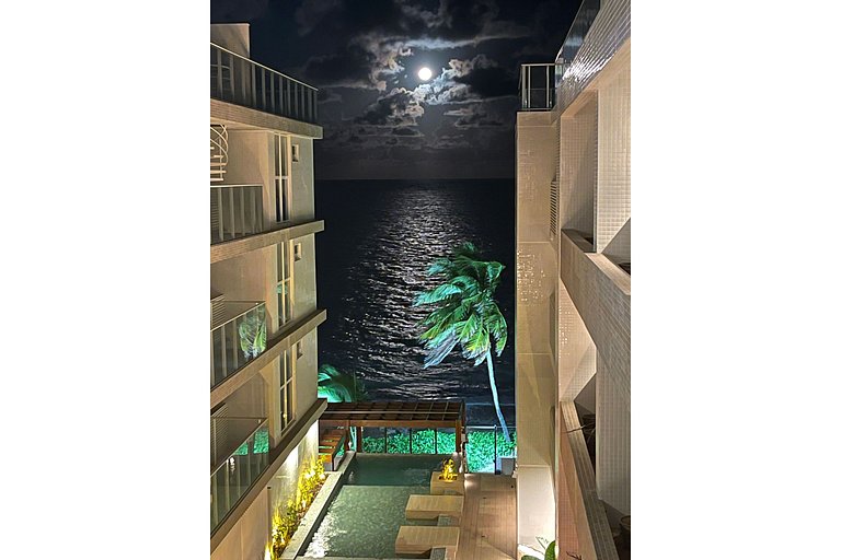 Apto 304A, LUXO 2 suítes, Pé na Areia Branco Haus