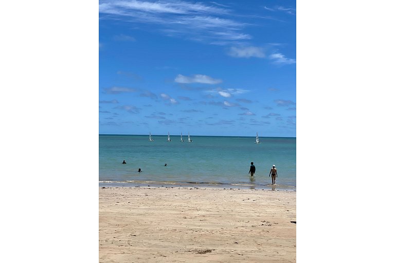Apto 304A, LUXO 2 suítes, Pé na Areia Branco Haus