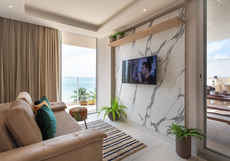 504B Cobertura Luxuosa com Banheira Privada e Vista pro Mar