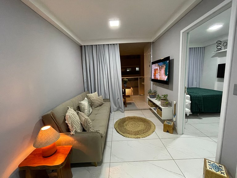 Paraíso Casal - Pé na Areia, Branco Haus by Jess