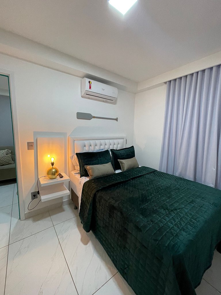 Paraíso Casal - Pé na Areia, Branco Haus by Jess