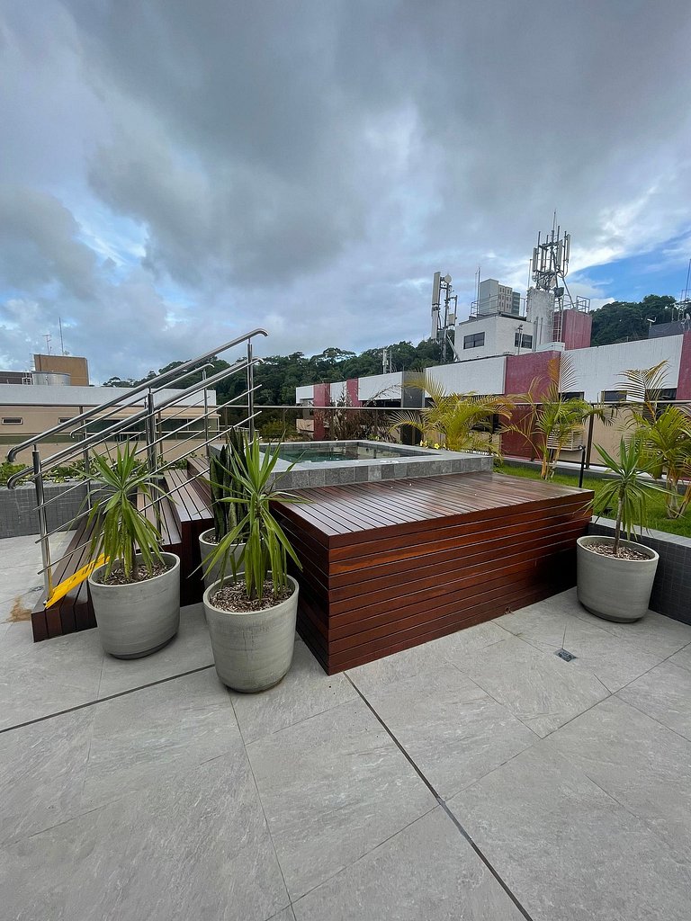 Luxo e Vista Deslumbrante no Melhor de Cabo Branco - 103 Uni