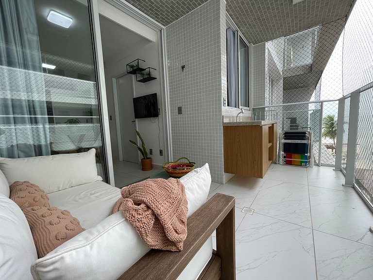 311B·Branco Haus–Elegância, conforto e mar aos pés