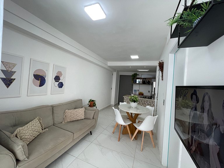 311B·Branco Haus–Elegância, conforto e mar aos pés