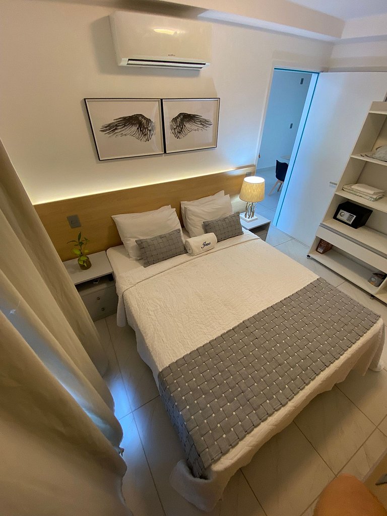 304B - Luxo vista mar e pé na areia- Branco Haus