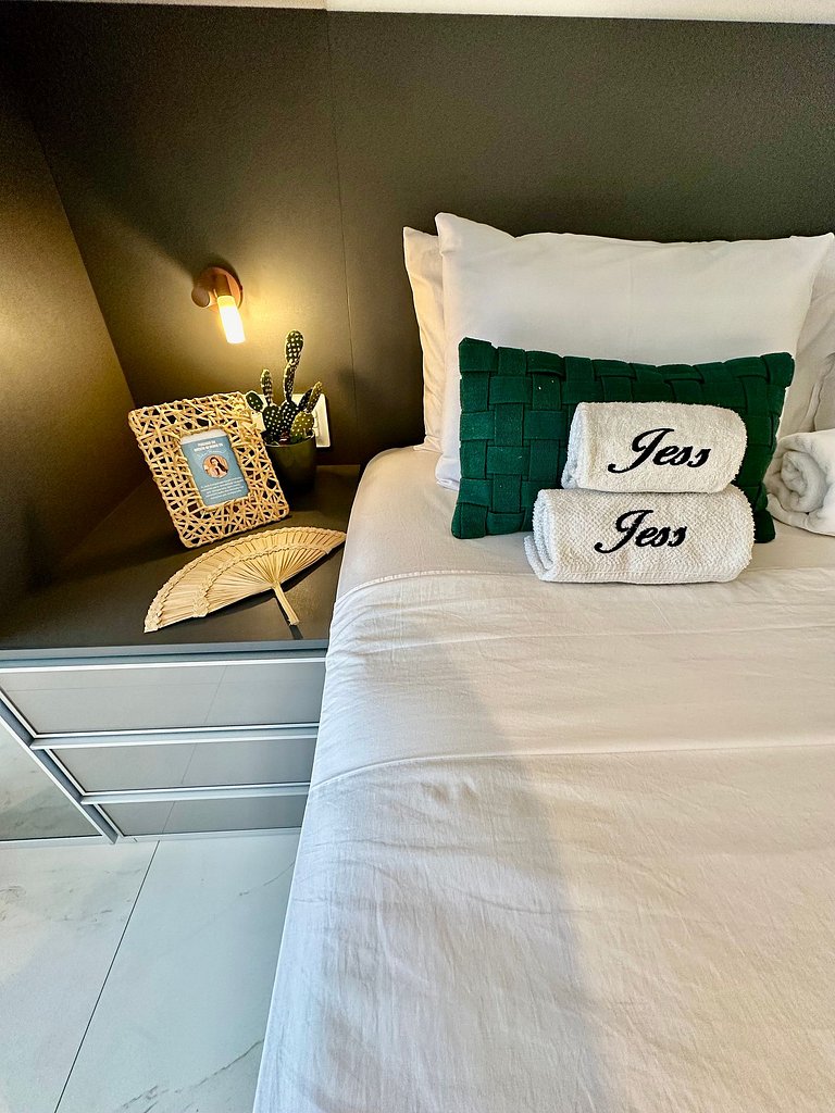 Luxo e Vista Deslumbrante no Melhor de Cabo Branco - 103 Uni