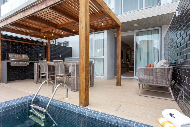 105B - Luxo Garden c piscina - Branco Haus by Jess