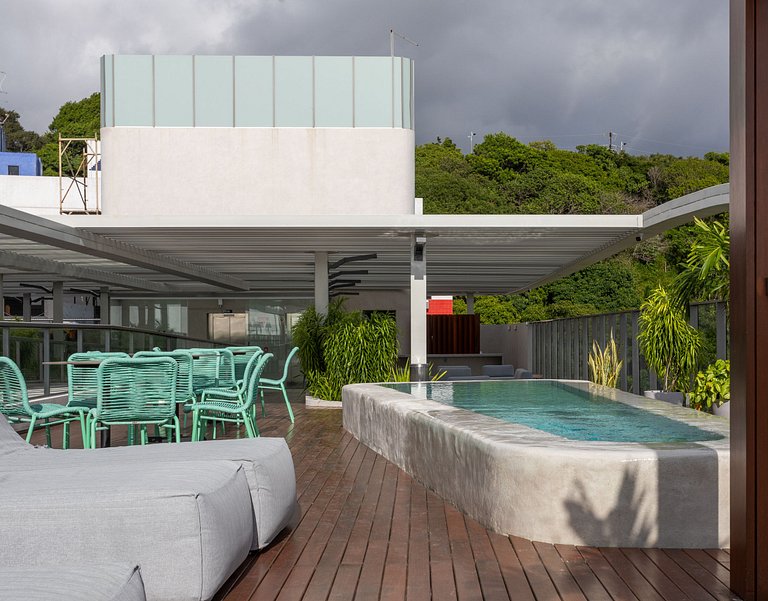 Luxurious Sea Front, Setai Yacht