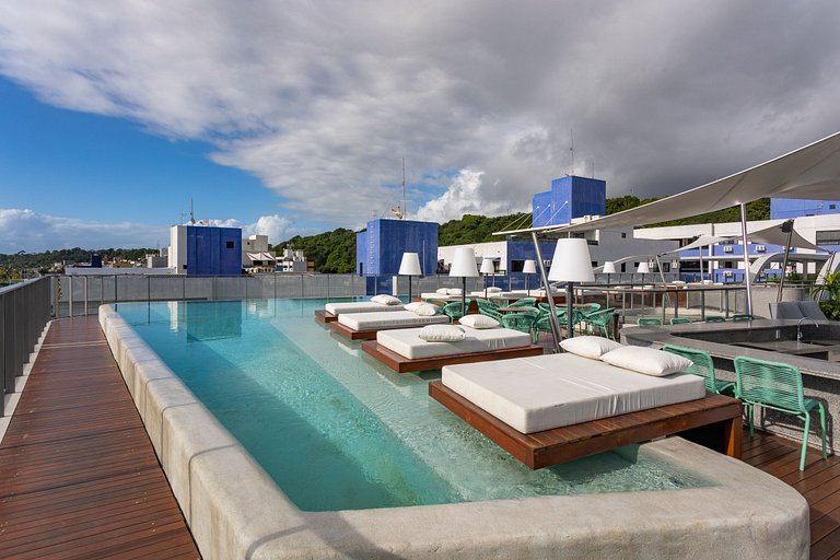 Beira-Mar Luxo, Setai Yacht