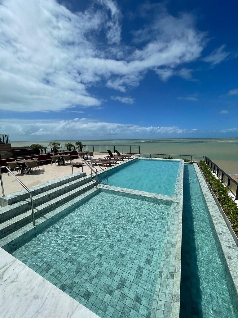 Pé na Areia, Apartamento Luxo - Smart Bessa