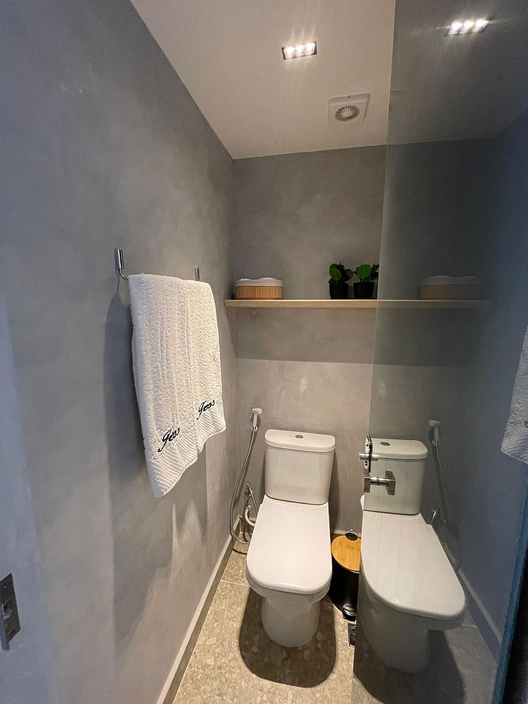 Luxurious Sea Front, Setai Yacht