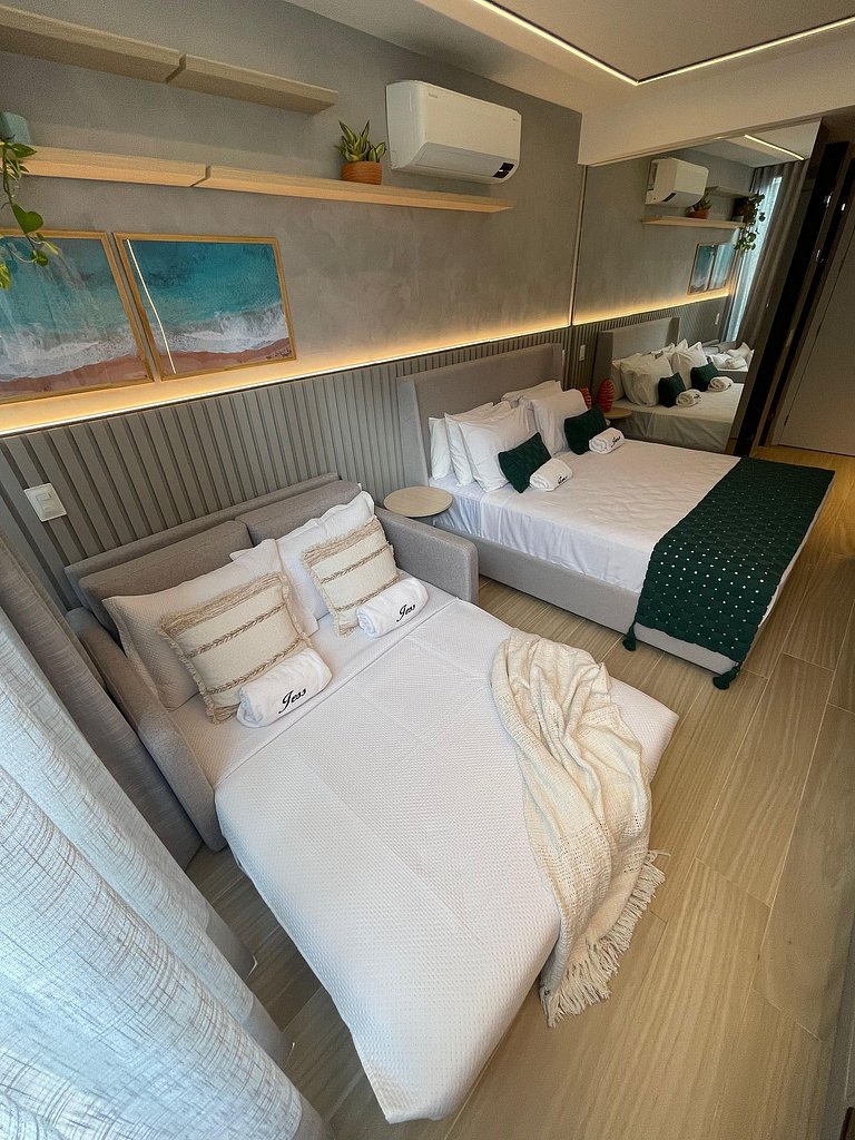 Beira-Mar Luxo, Setai Yacht