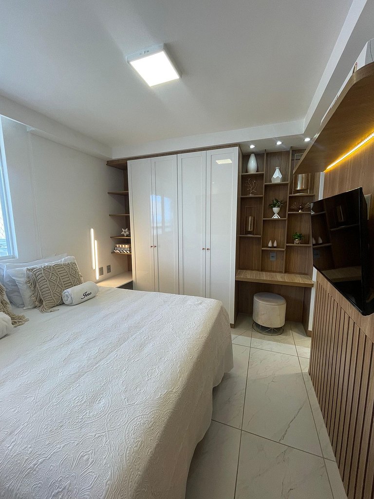 Apto 304A, LUXO 2 suítes, Pé na Areia Branco Haus