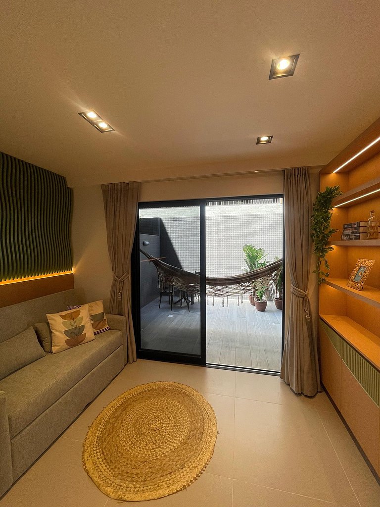 Flat 10 - Alto Padrão Beach Haus - by Jess