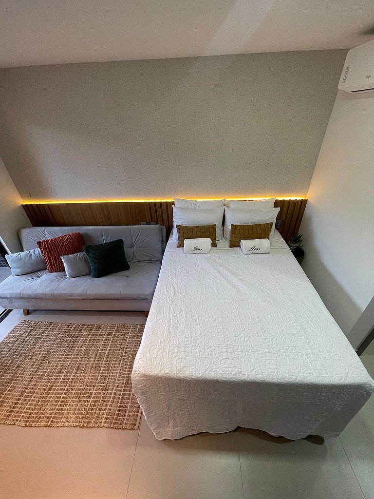 Flat 235 - Alto Padrão Beach Haus - by Jess