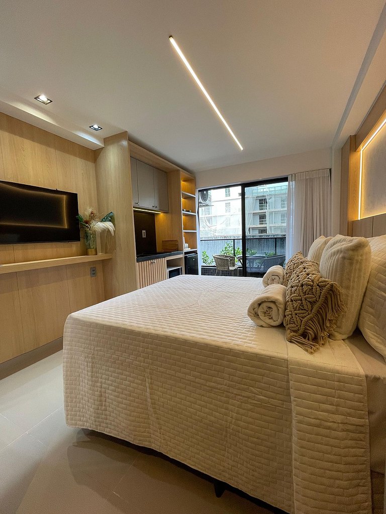 Flat 225- Alto Padrão Beach Haus - by Jess