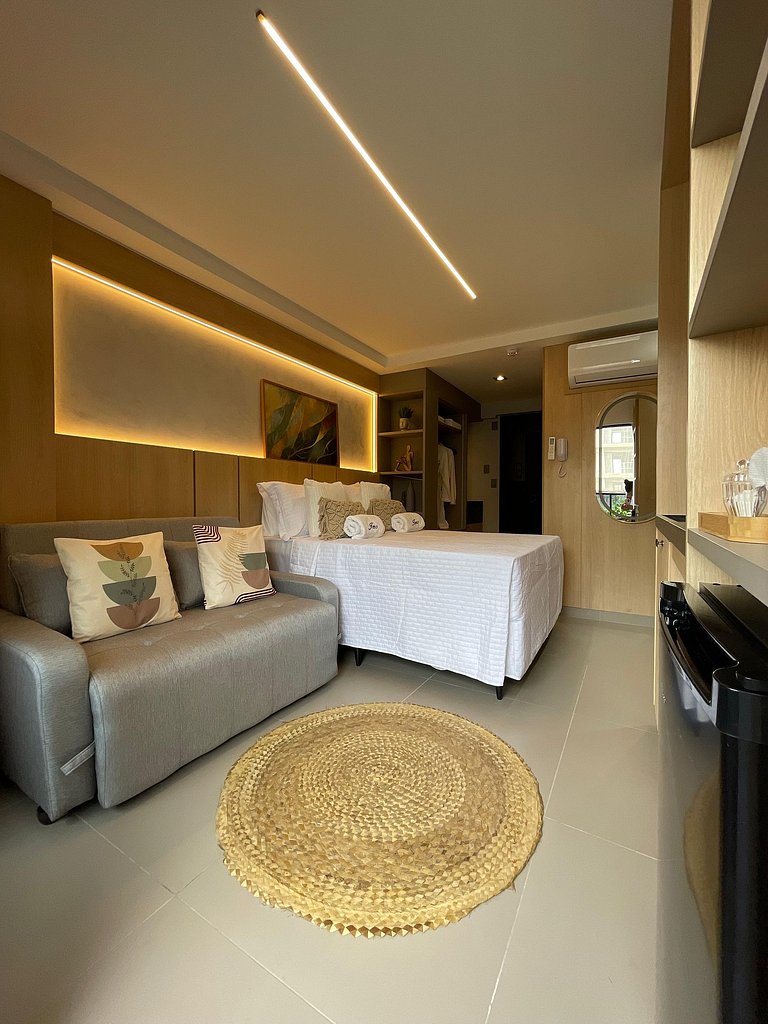 Flat 225- Alto Padrão Beach Haus - by Jess