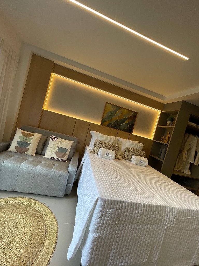 Flat 225- Alto Padrão Beach Haus - by Jess