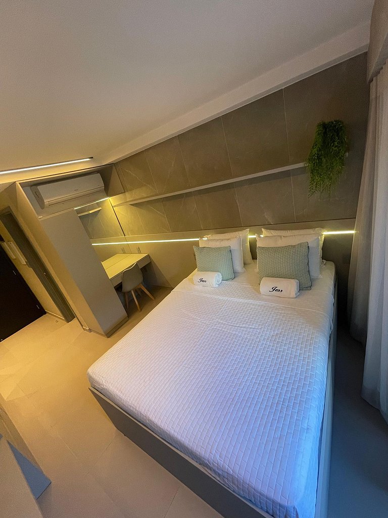 Flat 125- Alto Padrão Beach Haus - by Jess