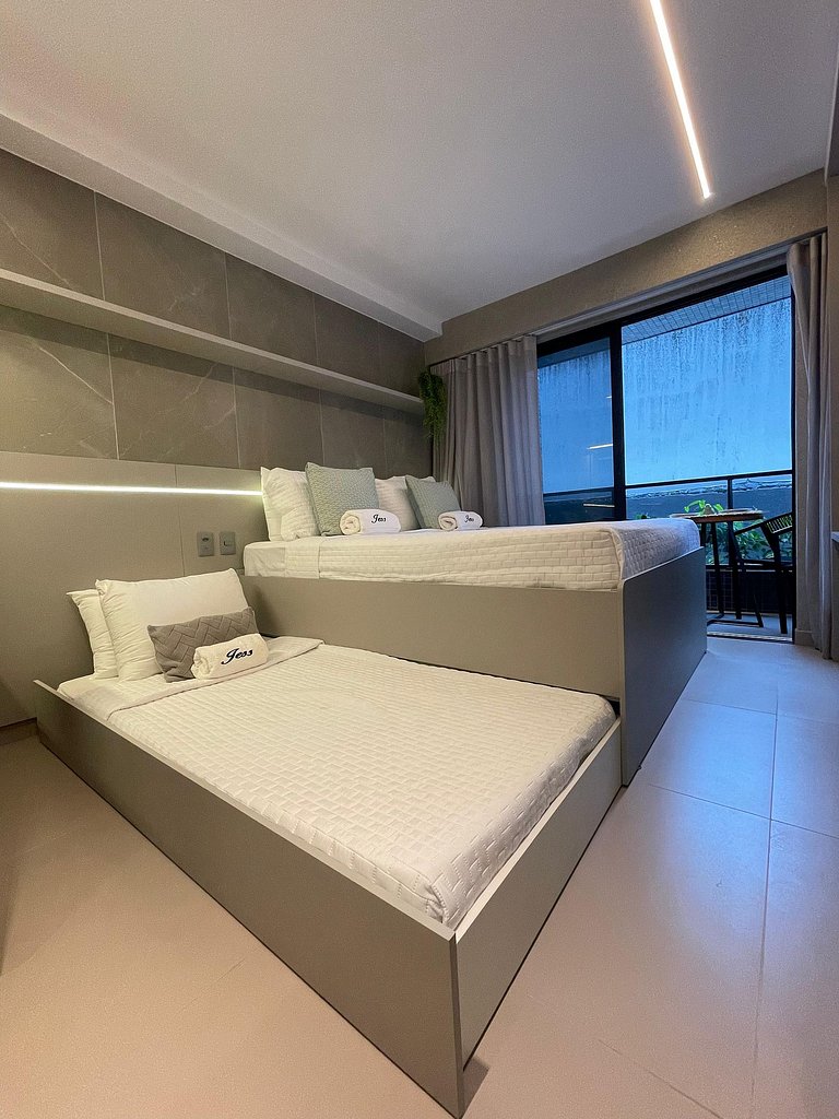 Flat 125- Alto Padrão Beach Haus - by Jess
