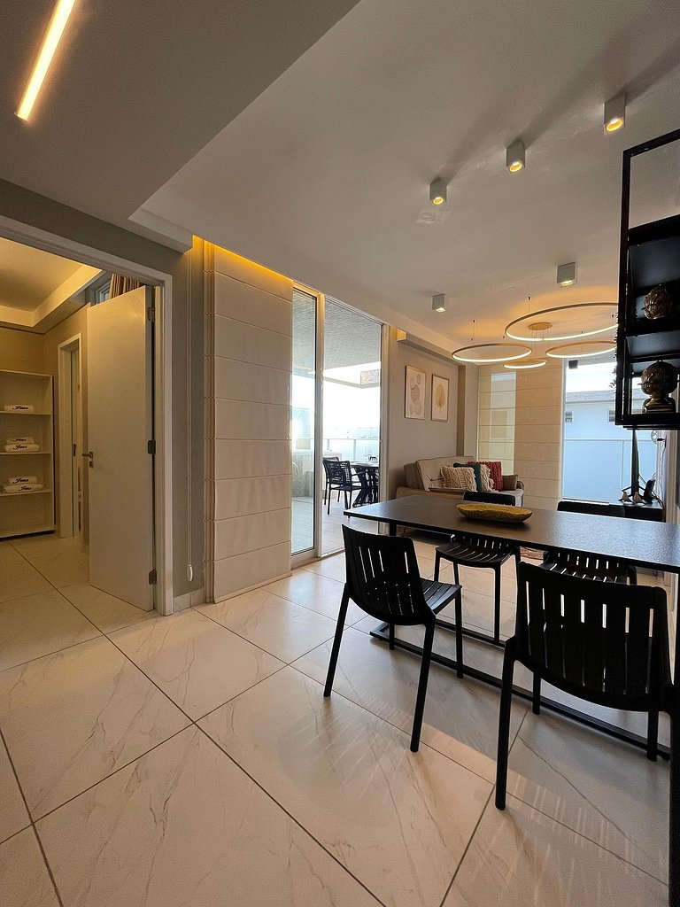 510B - Branco Haus Apto Luxo 2 suites e Banheira