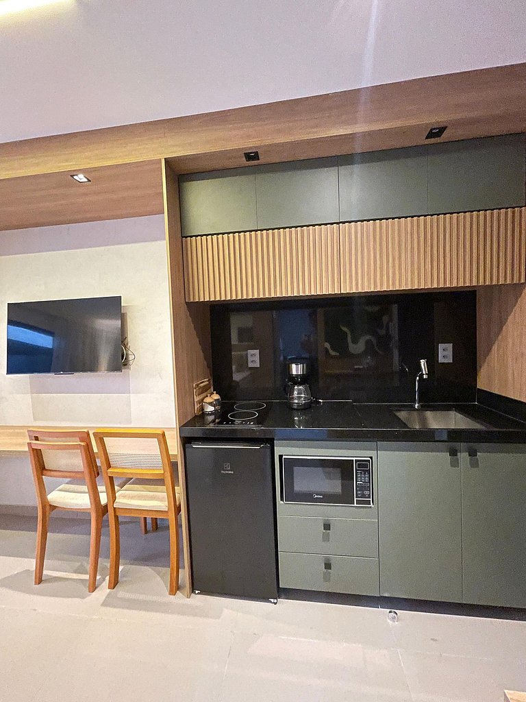 Flat 14 - Alto Padrão Beach Haus - by Jess