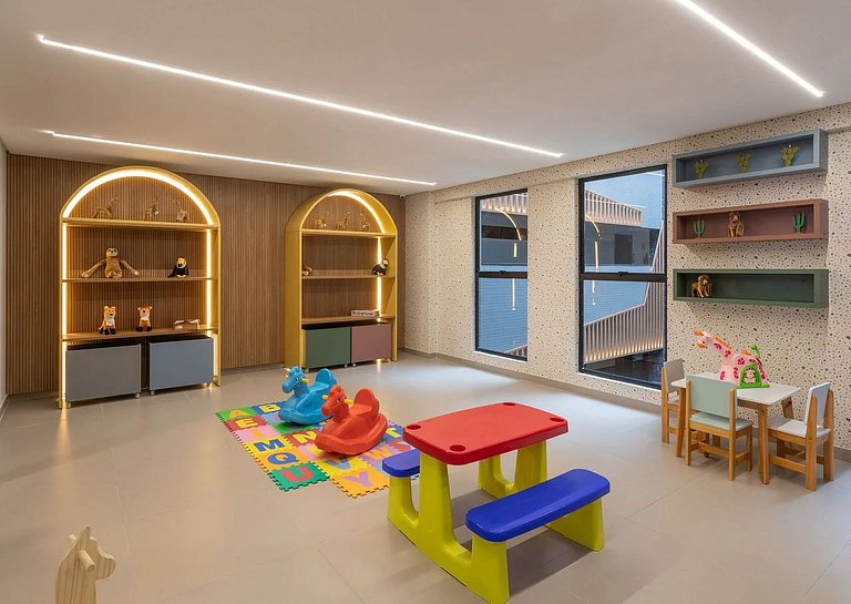 Flat 110 - Alto Padrão Beach Haus - by Jess