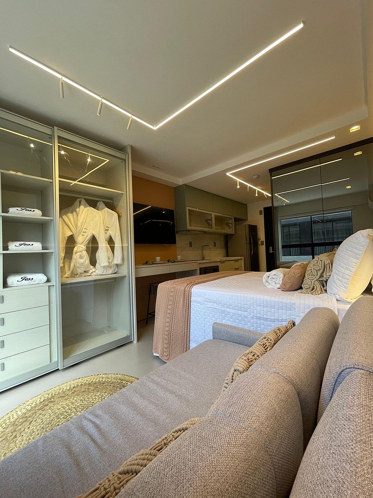 Flat 432 - Alto Padrão Beach Haus - by Jess