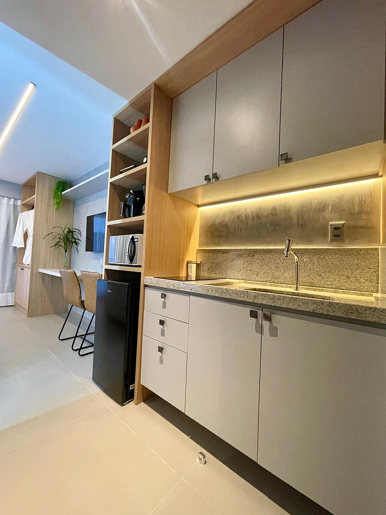 Flat 110 - Alto Padrão Beach Haus - by Jess