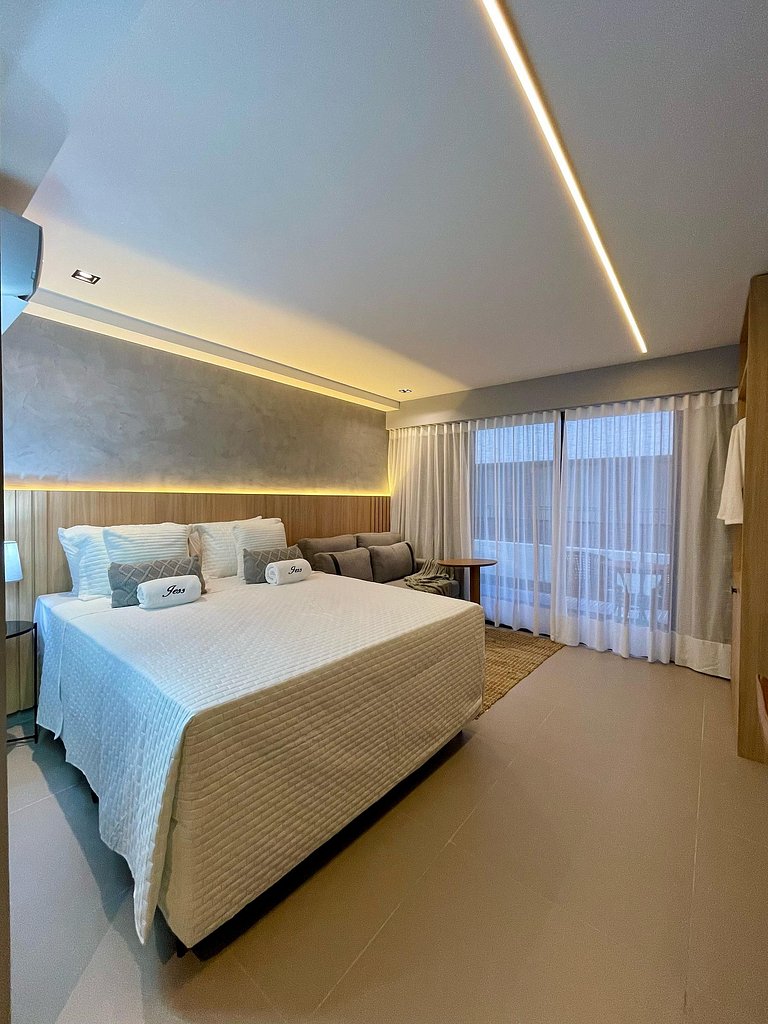 Flat 110 - Alto Padrão Beach Haus - by Jess
