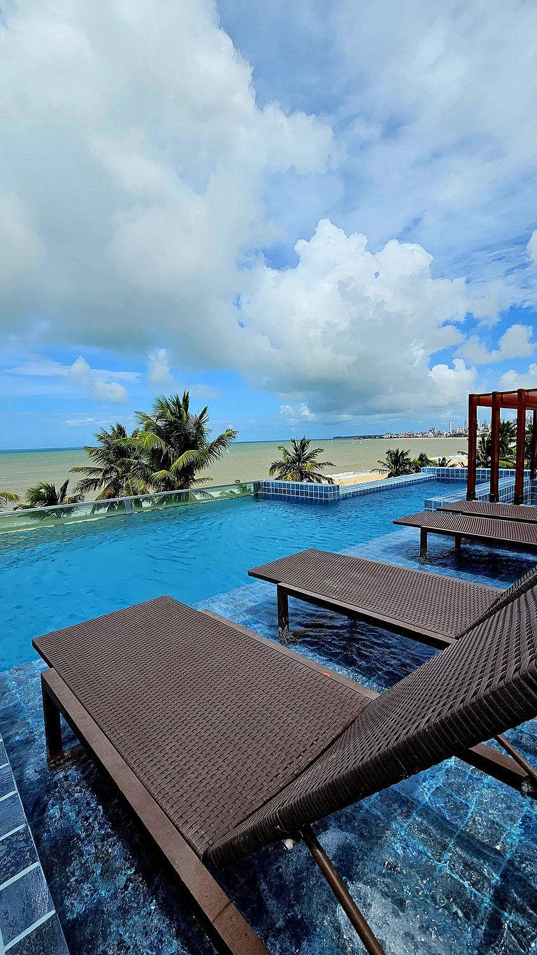 209 - Big Apartment Gold, Pé na Areia, Altamare