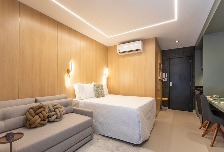 Flat 16 - Alto Padrão Beach Haus - by Jess
