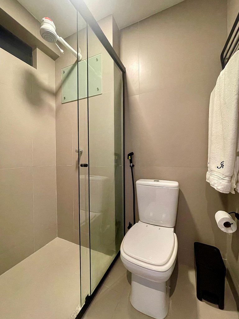 Flat 325- Alto Padrão Beach Haus - by Jess