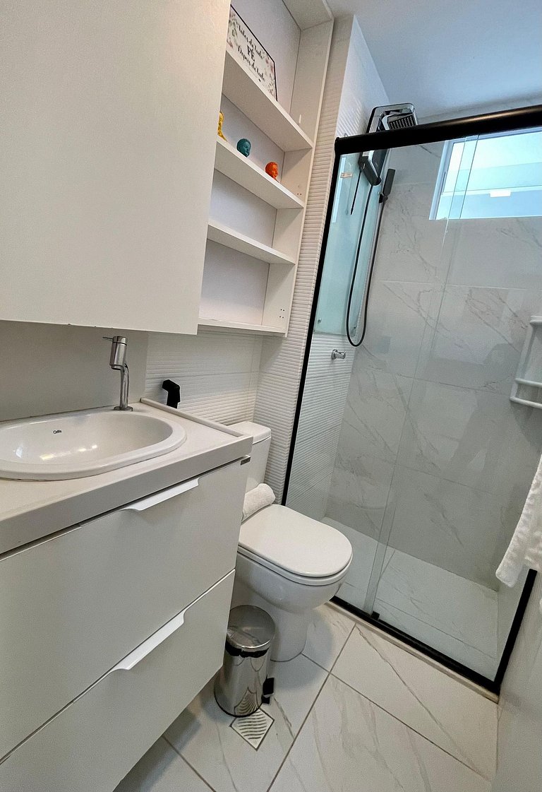 406A - Apto Luxo 2 Suítes - Pé na Areia do Branco Haus