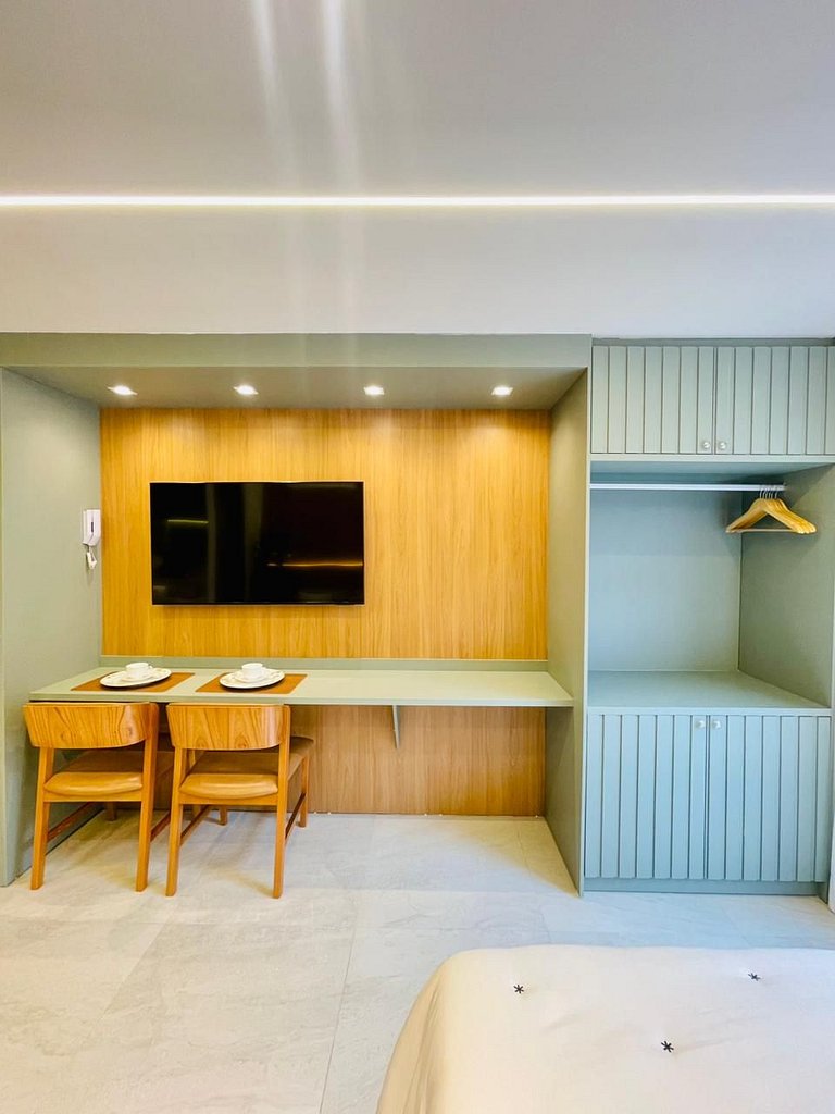 Flat 24 - Luxo Garden Haus - by Jess