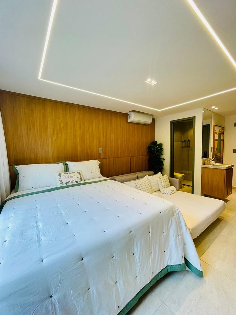 Flat 24 - Luxo Garden Haus - by Jess