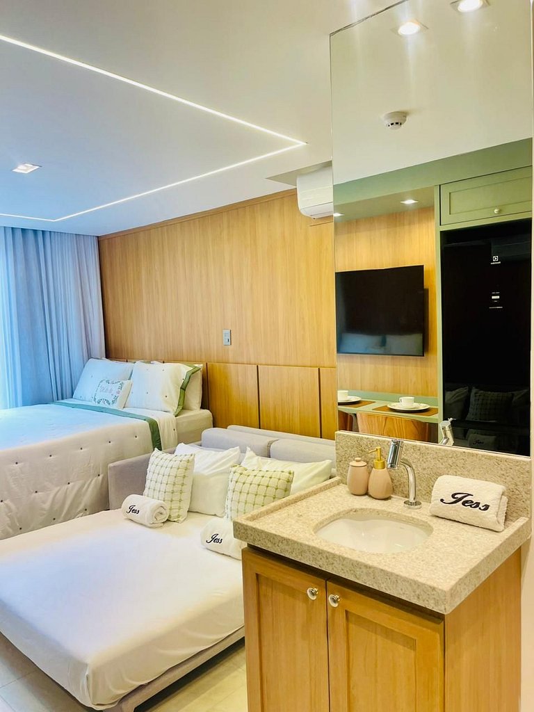 Flat 24 - Luxo Garden Haus - by Jess