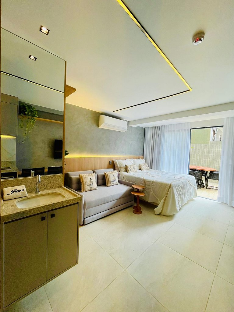 Flat 13 - Luxo Garden Haus - by Jess