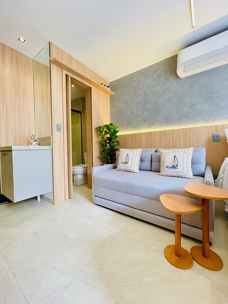 Flat 13 - Luxo Garden Haus - by Jess