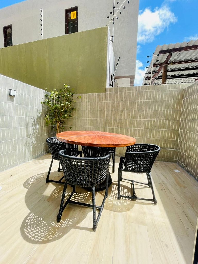 Flat 13 - Luxo Garden Haus - by Jess