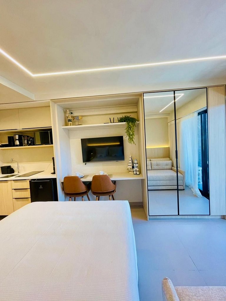 Flat 323 - Alto Padrão Beach Haus - by Jess