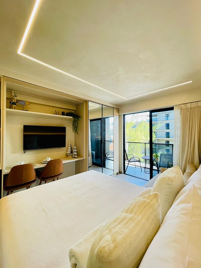 Flat 323 - Alto Padrão Beach Haus - by Jess