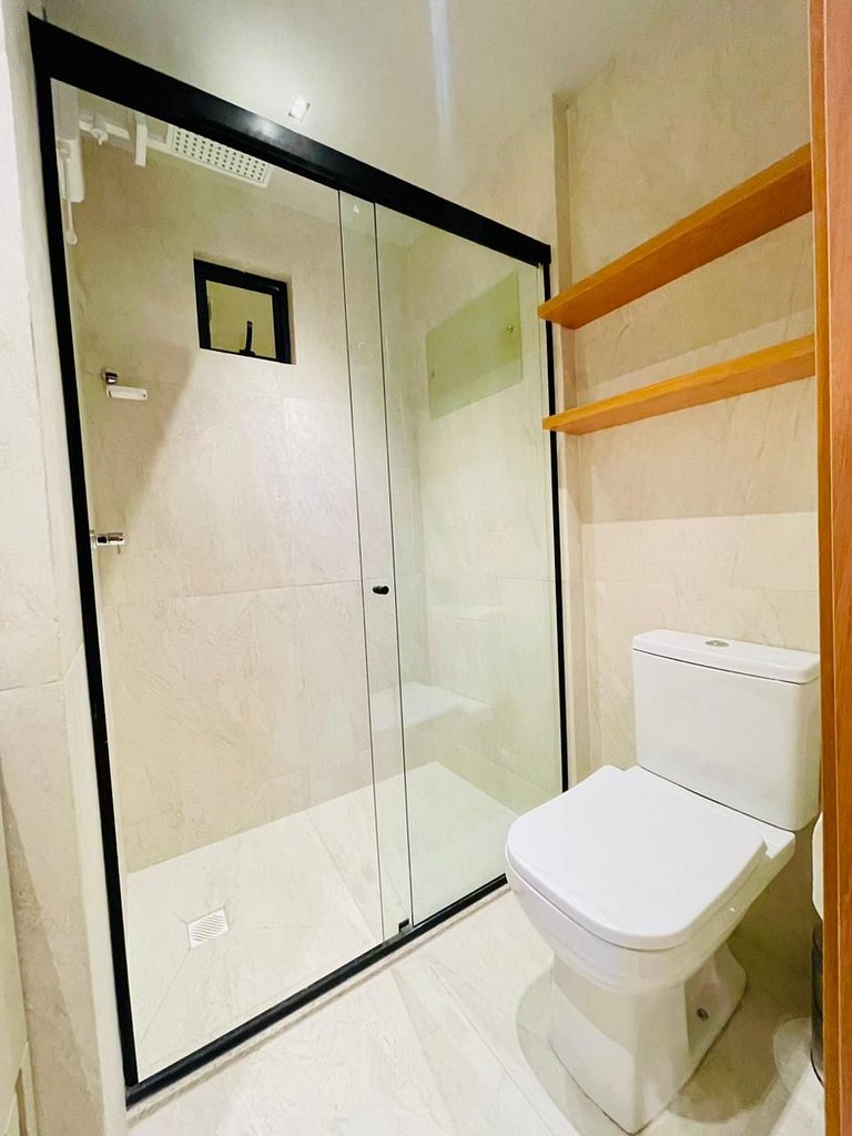 Flat 21 - Luxo Garden Haus - by Jess