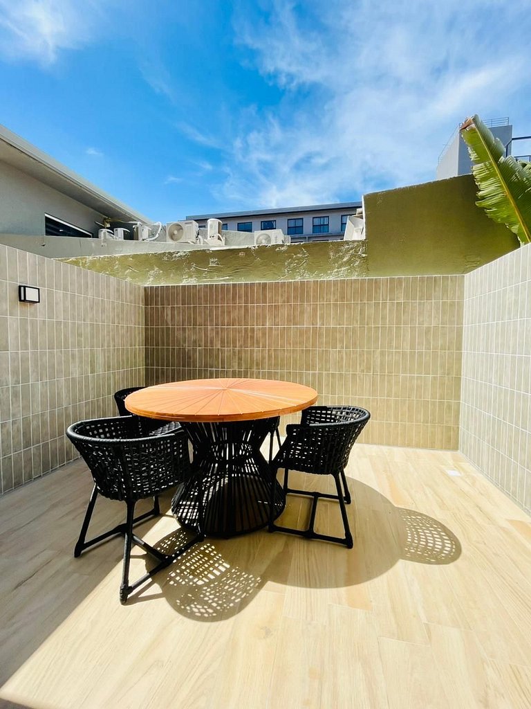 Flat 22 - Luxo Garden Haus - by Jess