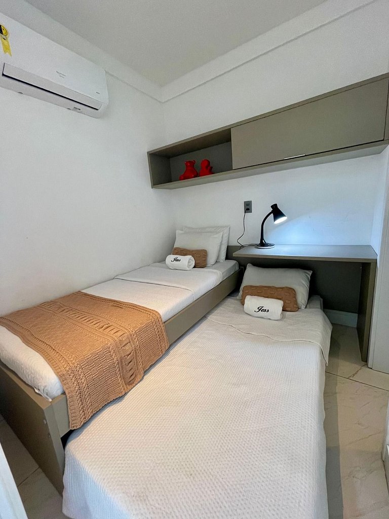 306A - Apto Alto Padrão - Pé na areia Branco Haus