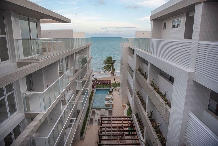 306A - Apto Alto Padrão - Pé na areia Branco Haus