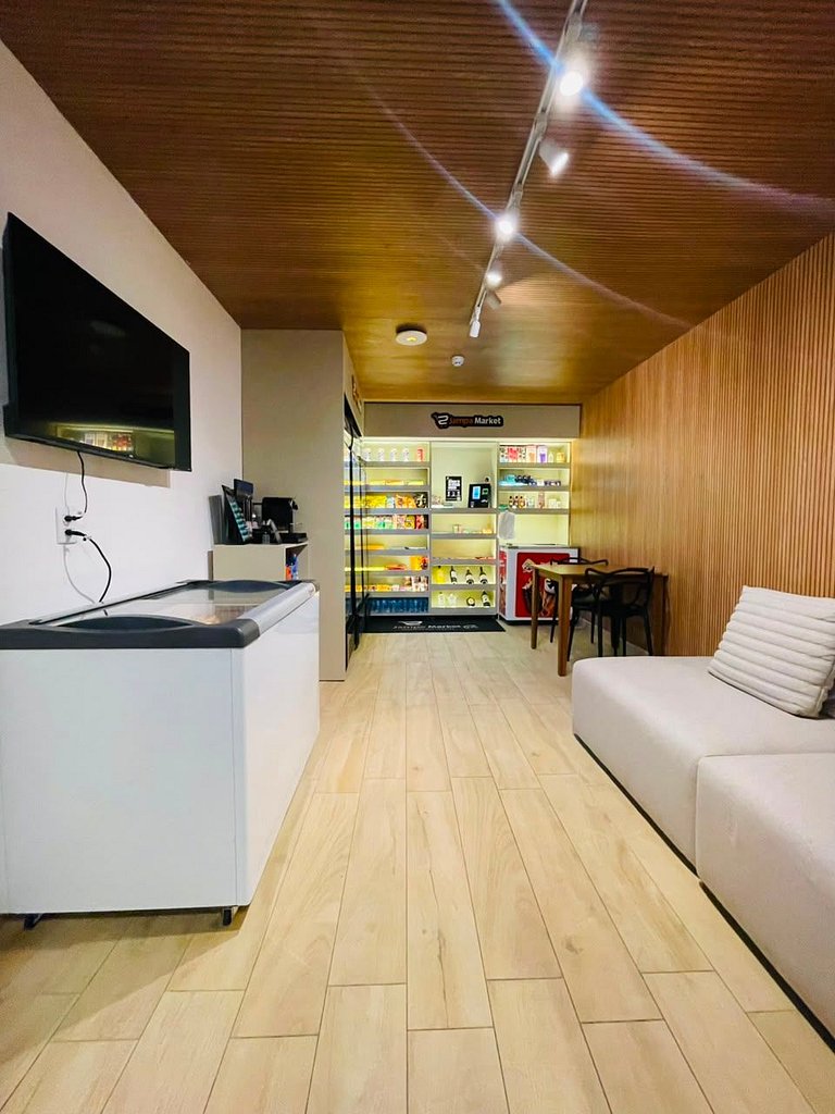Flat 13 - Luxo Garden Haus - by Jess